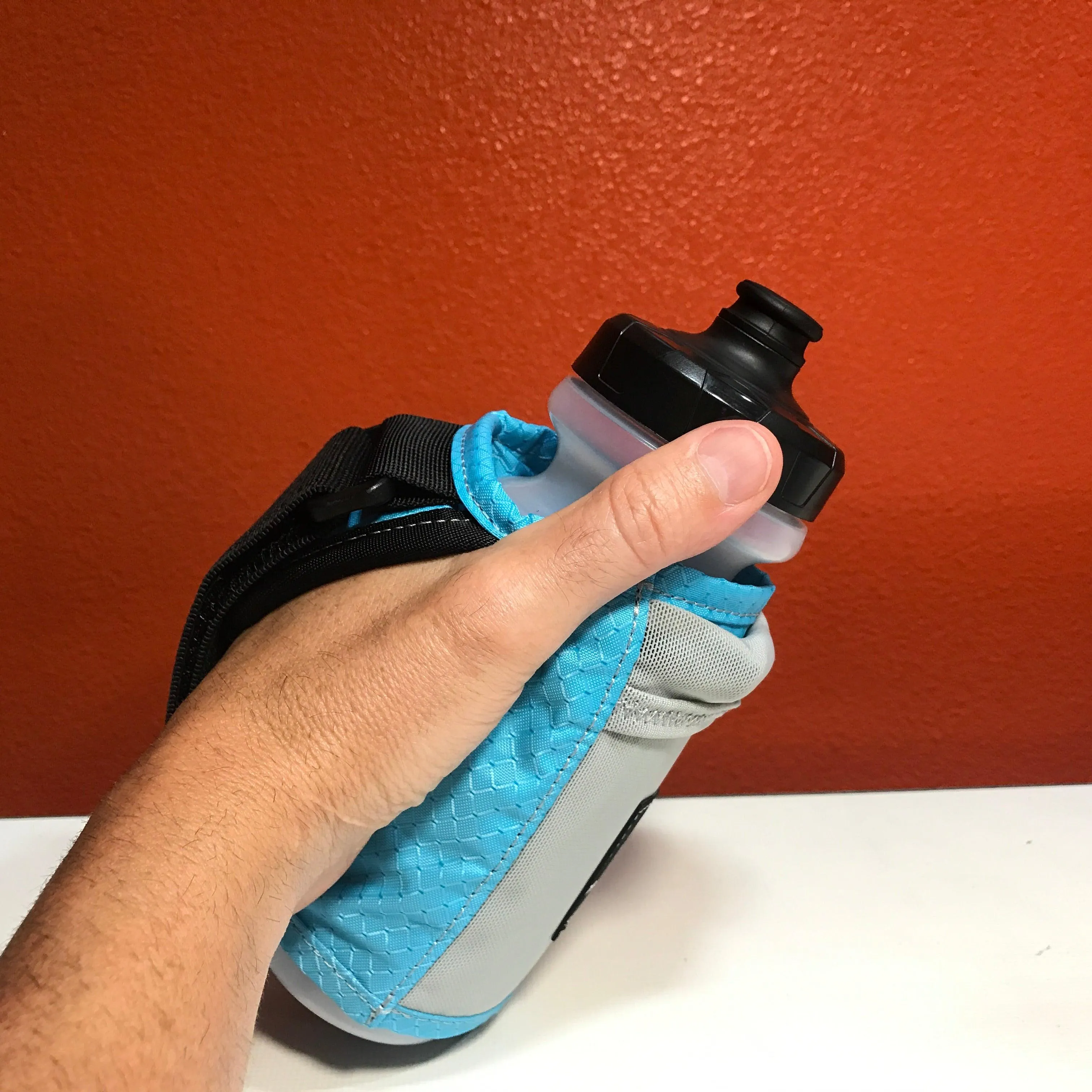 Running Water Bottle Handheld Hydration Pack